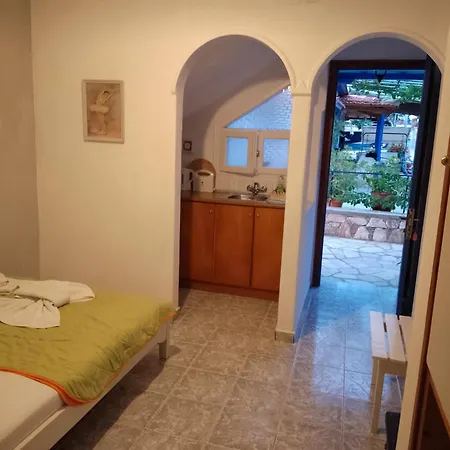 Alexandra Appartement *