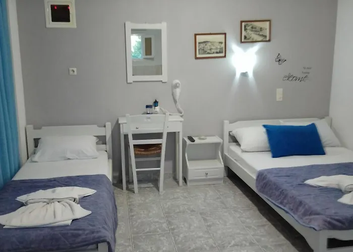 Alexandra Apartament *